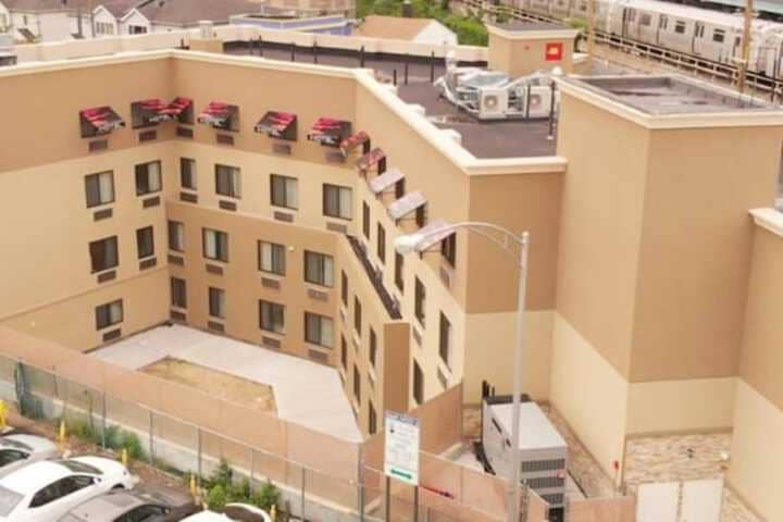 Hotel 43 of 43