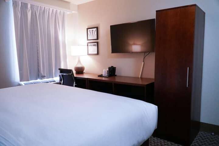 Room 15 of 43
