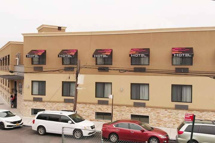 Hotel 40 of 43
